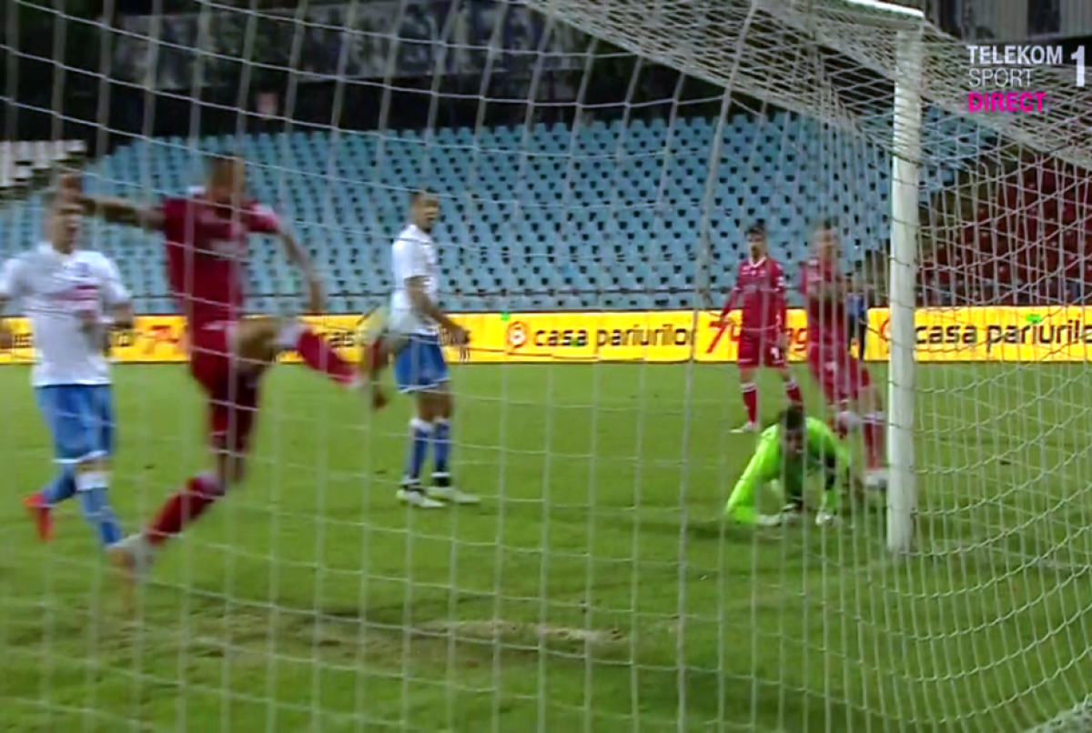 DACIA UNIREA BRĂILA - DINAMO // GALERIE FOTO + VIDEO Ratarea anului! Un dinamovist s-a făcut de râs la Galați, iar Balint nu s-a putut abține: "A reușit imposibilul"