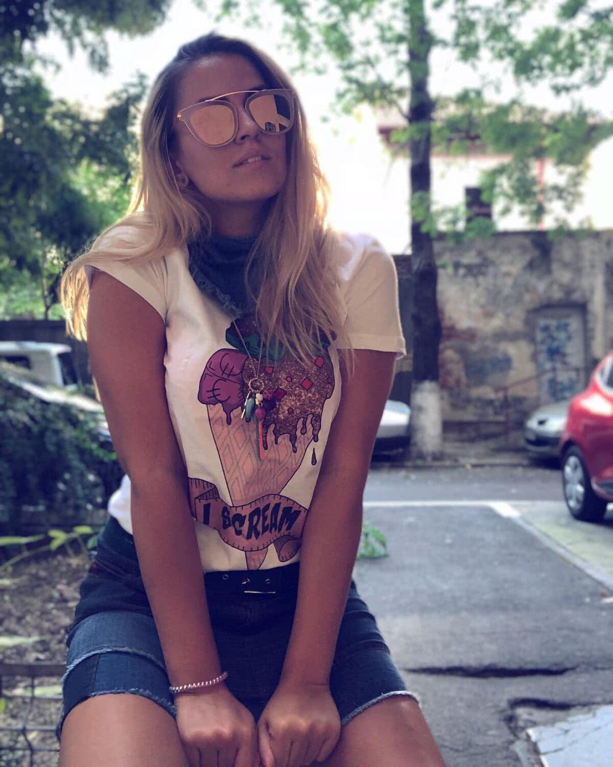 FOTO HOT Cristina e printre cele mai populare vloggerițe din România și pozează super sexy!