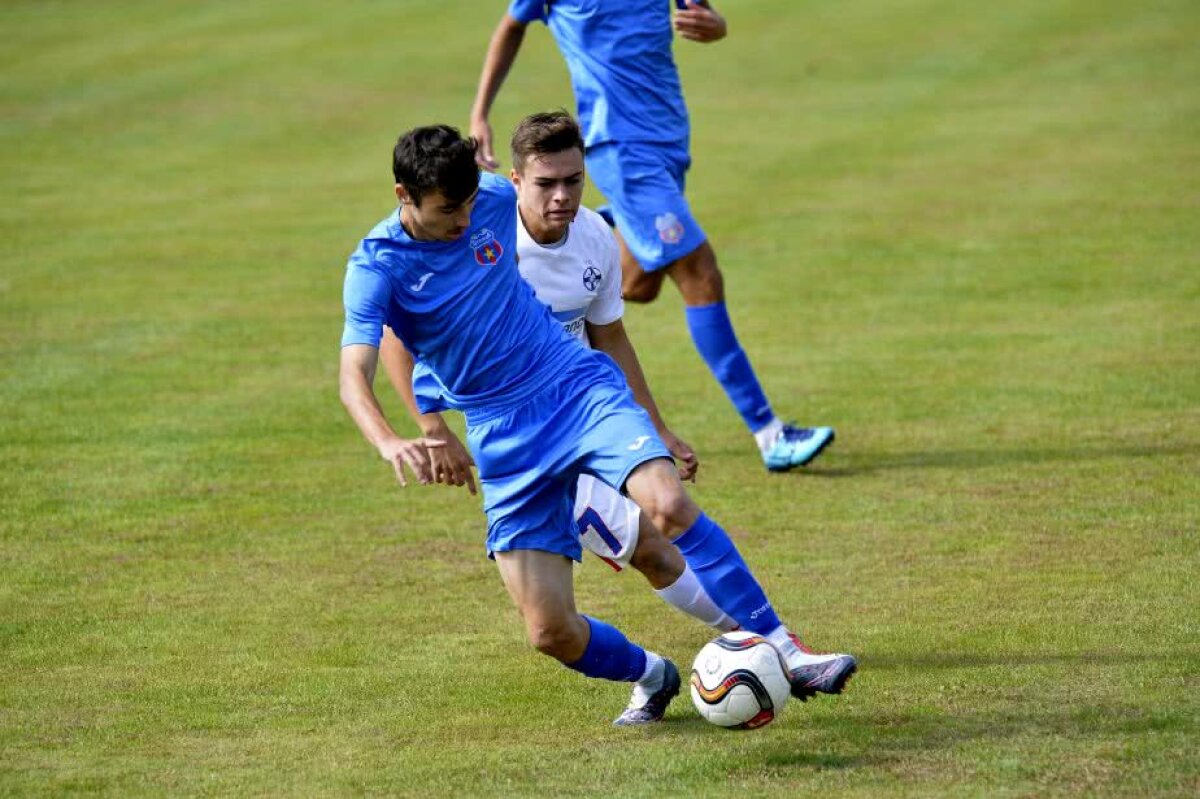 FOTO CSA Steaua - FCSB 1-4 » 3 eliminați și 5 goluri în meciul orgoliilor!