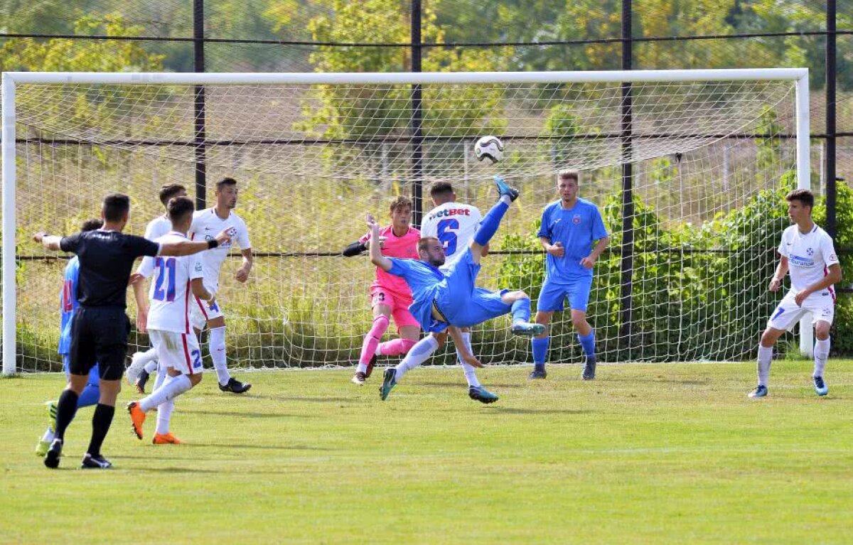 FOTO CSA Steaua - FCSB 1-4 » 3 eliminați și 5 goluri în meciul orgoliilor!