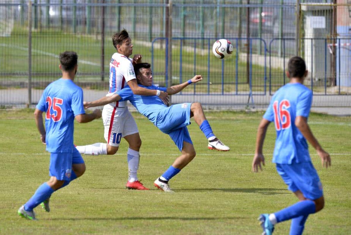 FOTO CSA Steaua - FCSB 1-4 » 3 eliminați și 5 goluri în meciul orgoliilor!