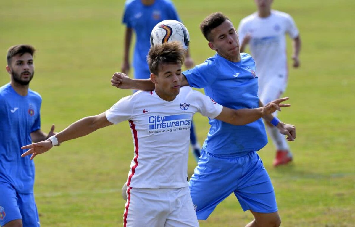 FOTO CSA Steaua - FCSB 1-4 » 3 eliminați și 5 goluri în meciul orgoliilor!
