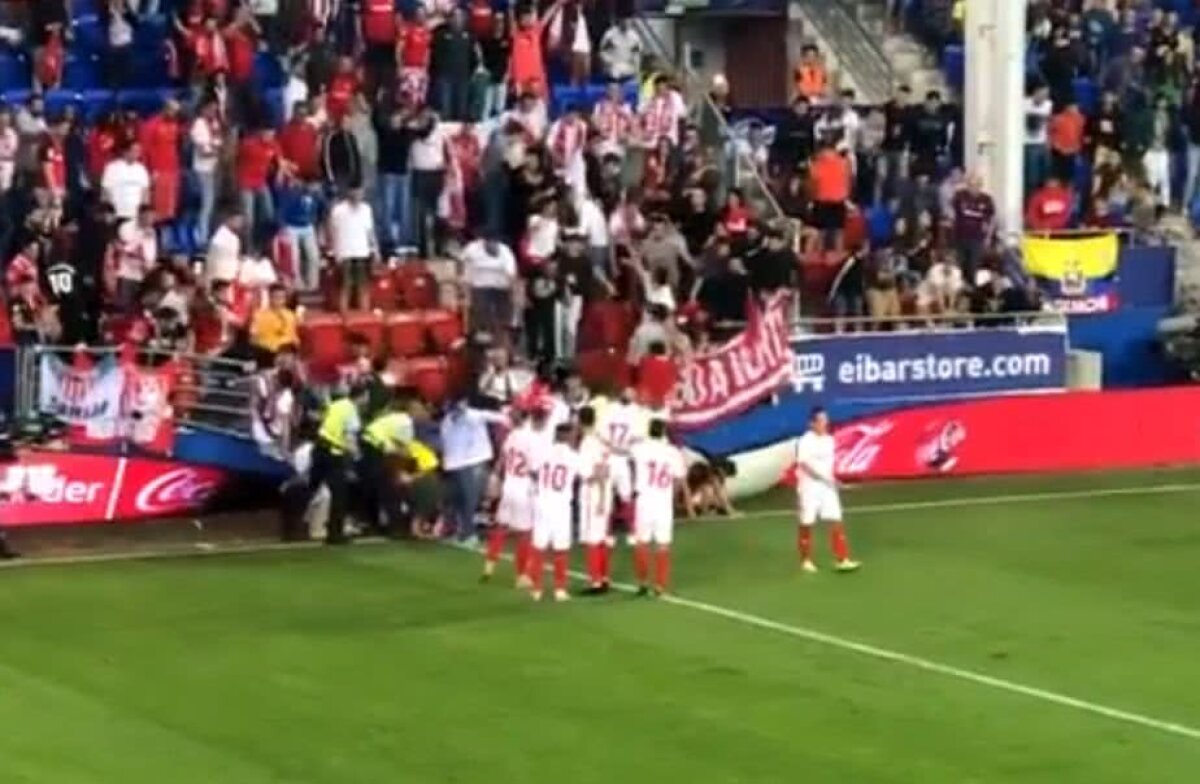 FOTO Panică la Eibar - Sevilla! Tribuna cu fanii andaluzi s-a rupt și a căzut!