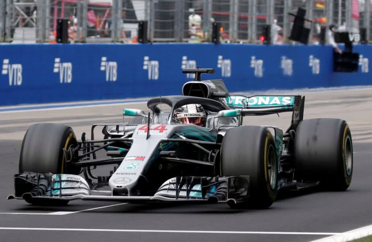 GALERIE FOTO Victorie fără emoții pentru Lewis Hamilton! Distanță uriașă față de rivalul Sebastian Vettel
