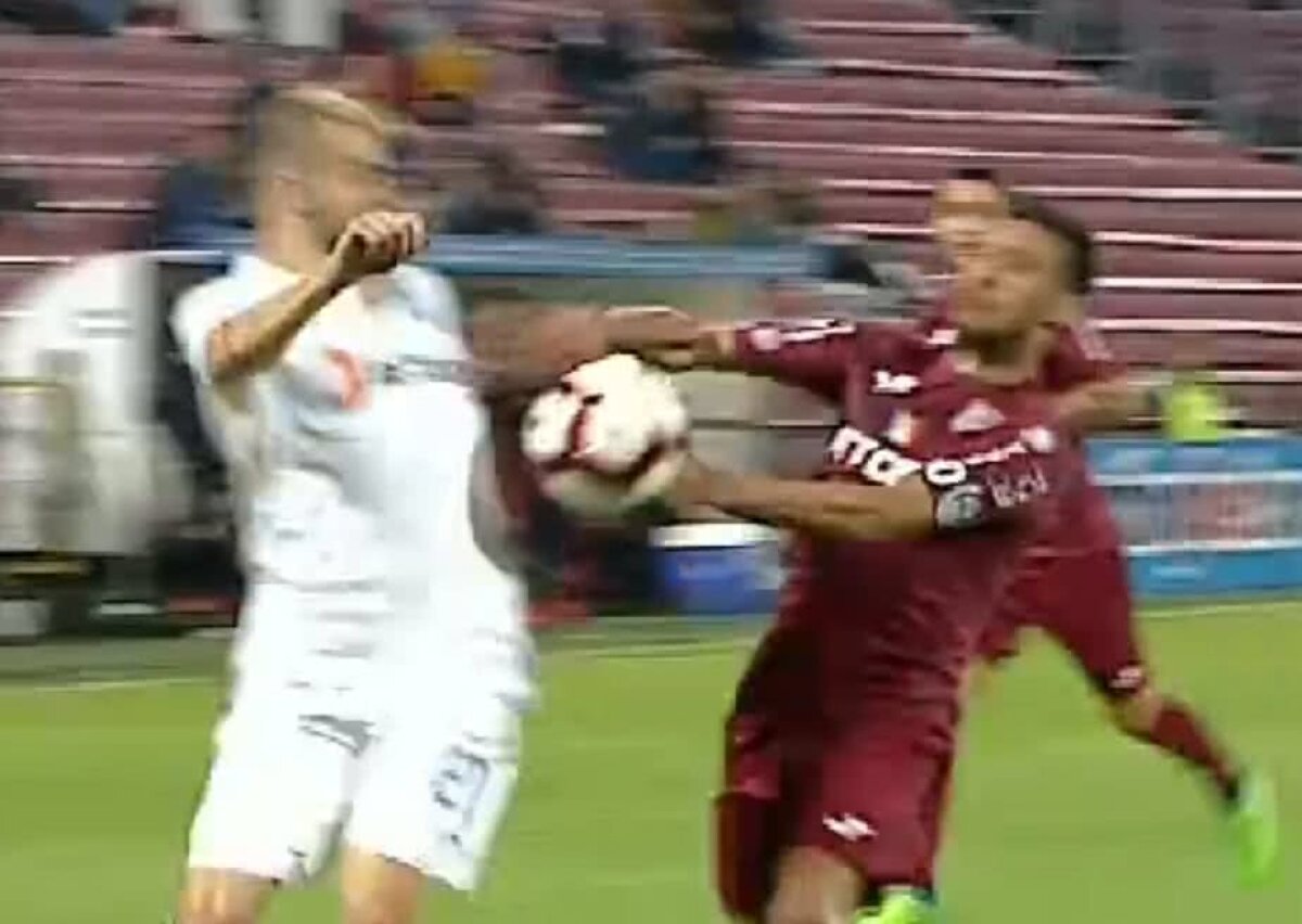 VIDEO+FOTO Concurs de gafe la CFR - Craiova » Care a fost mai caraghioasă: faza penalty-ului sau execuția? :D