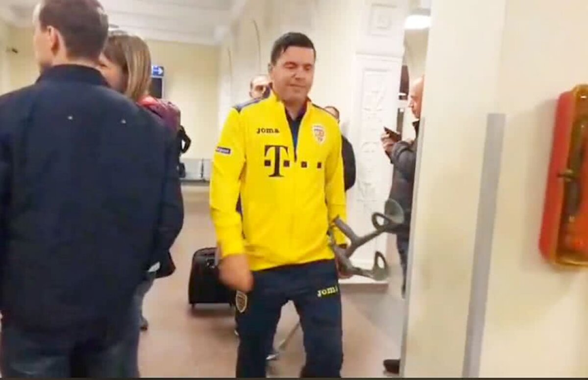 LITUANIA - ROMÂNIA // VIDEO Tricolorii au ajuns la Vilnius înaintea meciului din Liga Națiunilor » Cosmin Contra a acaparat toată atenția