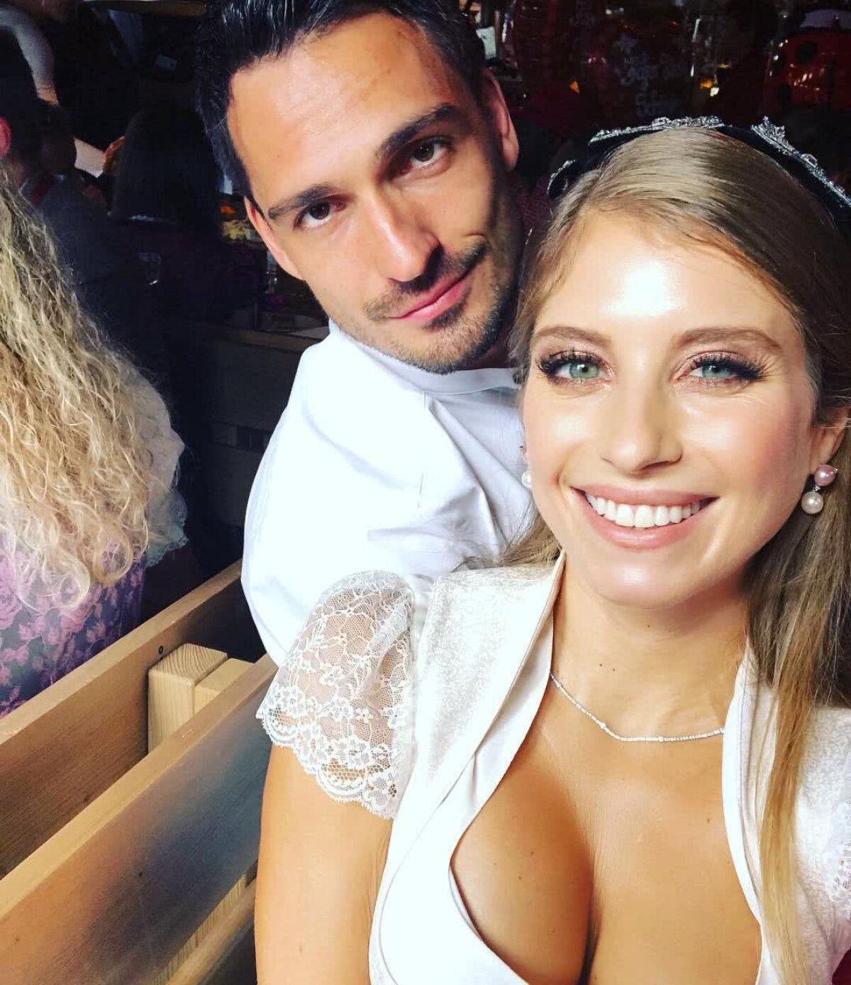 FOTO Criză de gelozie a unui star de la Bayern » Ce i-a făcut soției după ce a postat o poză decoltată