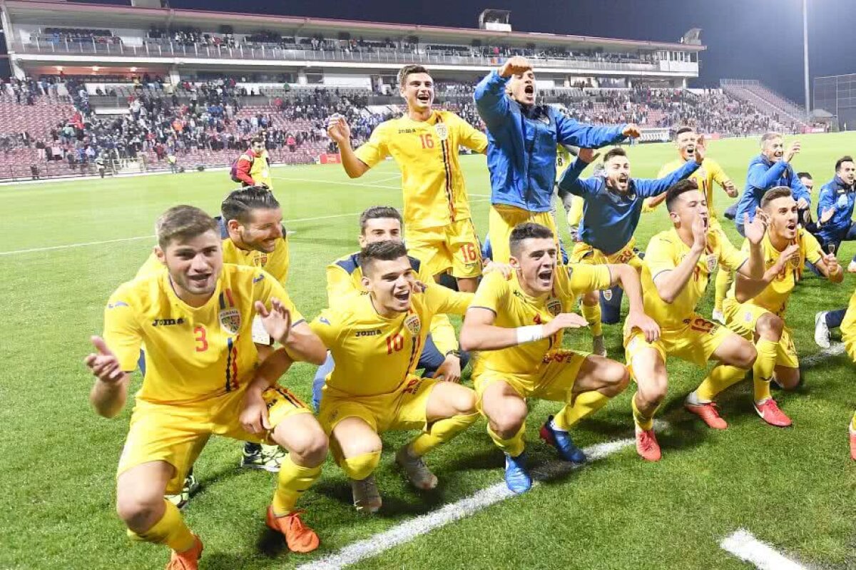 FOTO Inedit! Cum arată tabla prin care "tricolorii mici" s-au automotivat înaintea partidei cu Țara Galilor, scor 2-0