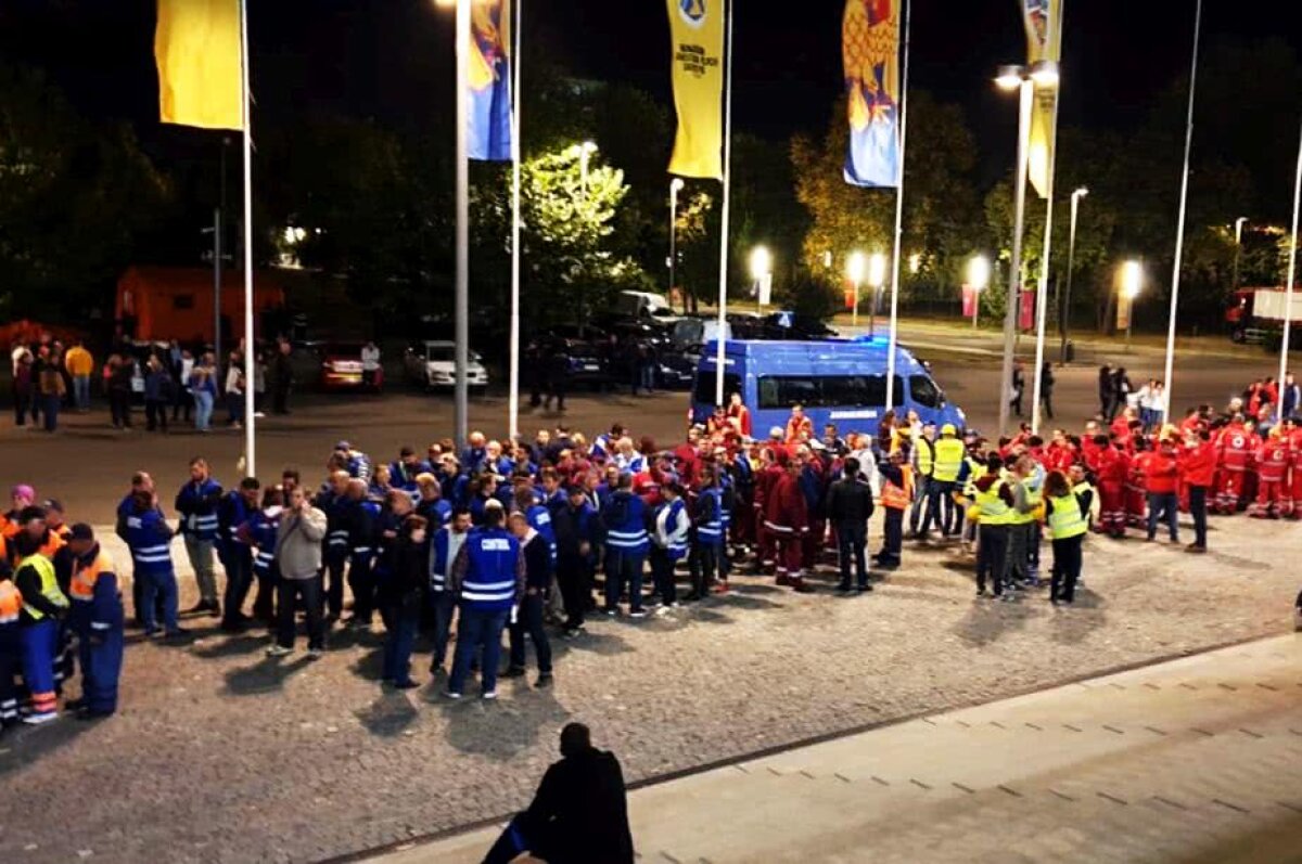 ROMÂNIA - SERBIA 0-0 // FOTO Mobilizare COLOSALĂ după meci! Imagini impresionante la Arena Națională