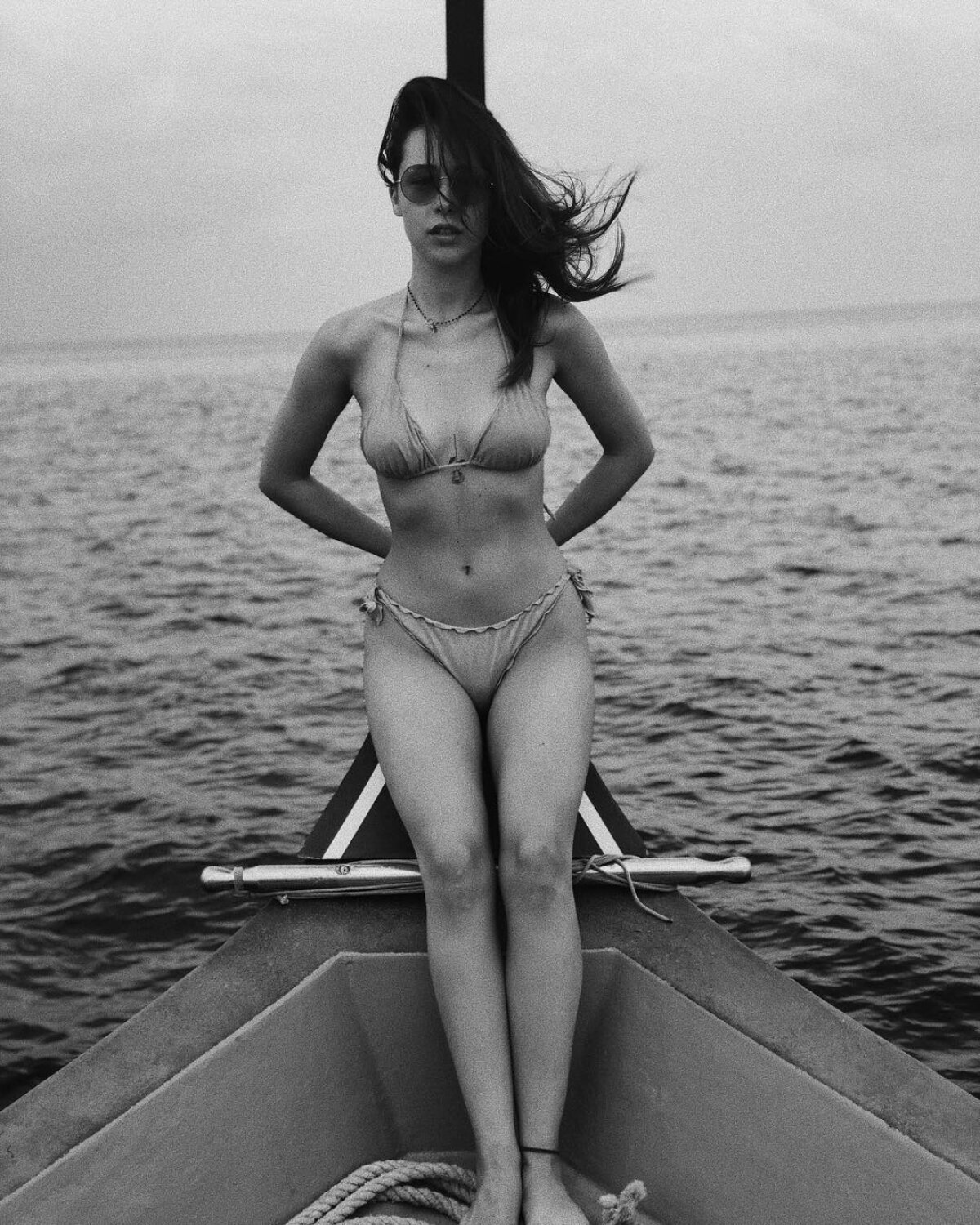 FOTO WOOOW! Ce sexy e fiica lui Eros Ramazzotti: are peste un milion de fani pe Instagram