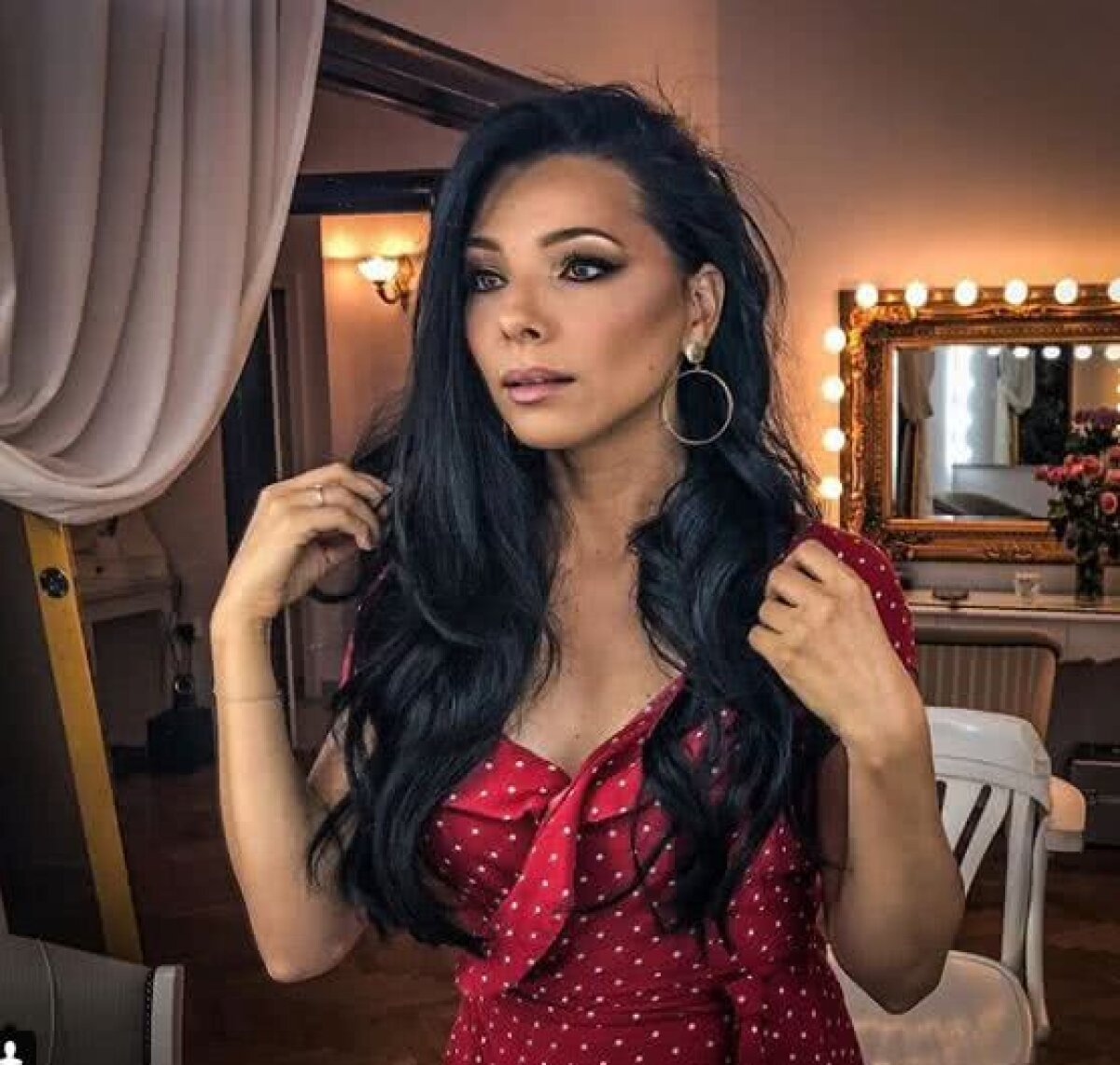 GSP LIVE // VIDEO + FOTO "Îi trimit fotbaliștii mesaje Corinei Caragea?" » Robert Pongracz, despre relația cu superba prezentatoare a știrilor sportive 