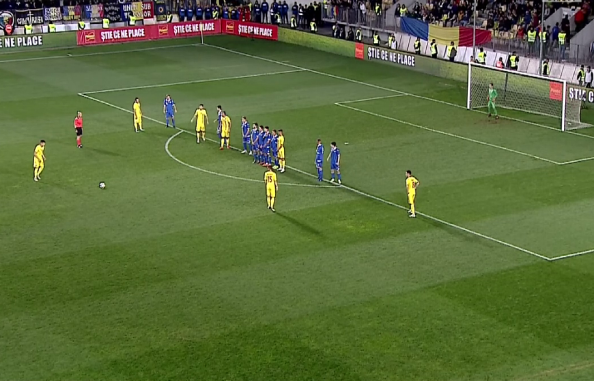 ROMÂNIA U21 - LIECHTENSTEIN U21 // FOTO Nici Buffon în zilele lui bune n-o apăra p-asta! Gol fantastic reușit de Ianis Hagi + Reacția tatălui său 