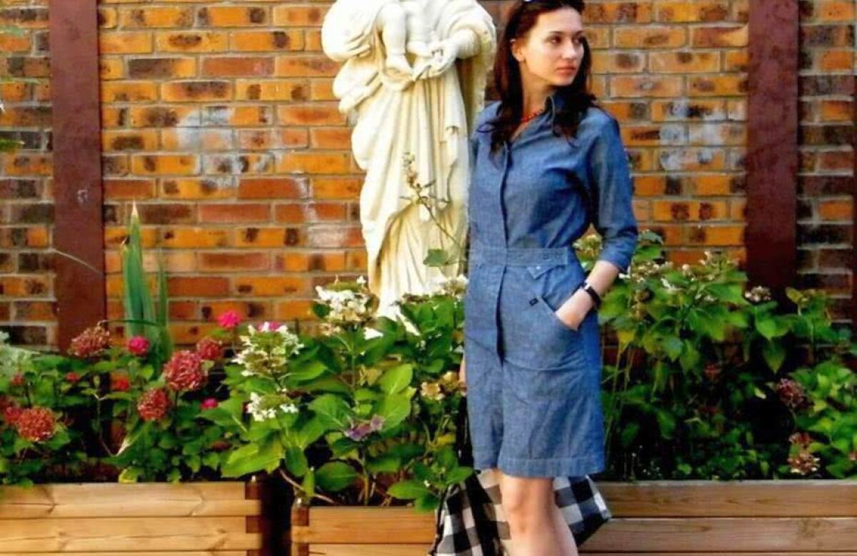 FOTO Răzvan Burleanu și-a luat iubita la meciul României U21 » Imagini inedite: cum arată partenera președintelui de la FRF