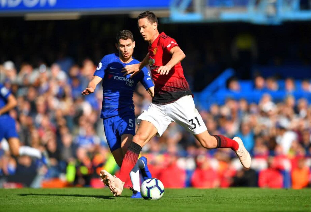 GALERIE FOTO 4 goluri în Chelsea - Manchester United! » Imagini incredibile pe Stamford Bridge Jose Mourinho a sărit la bătaie!