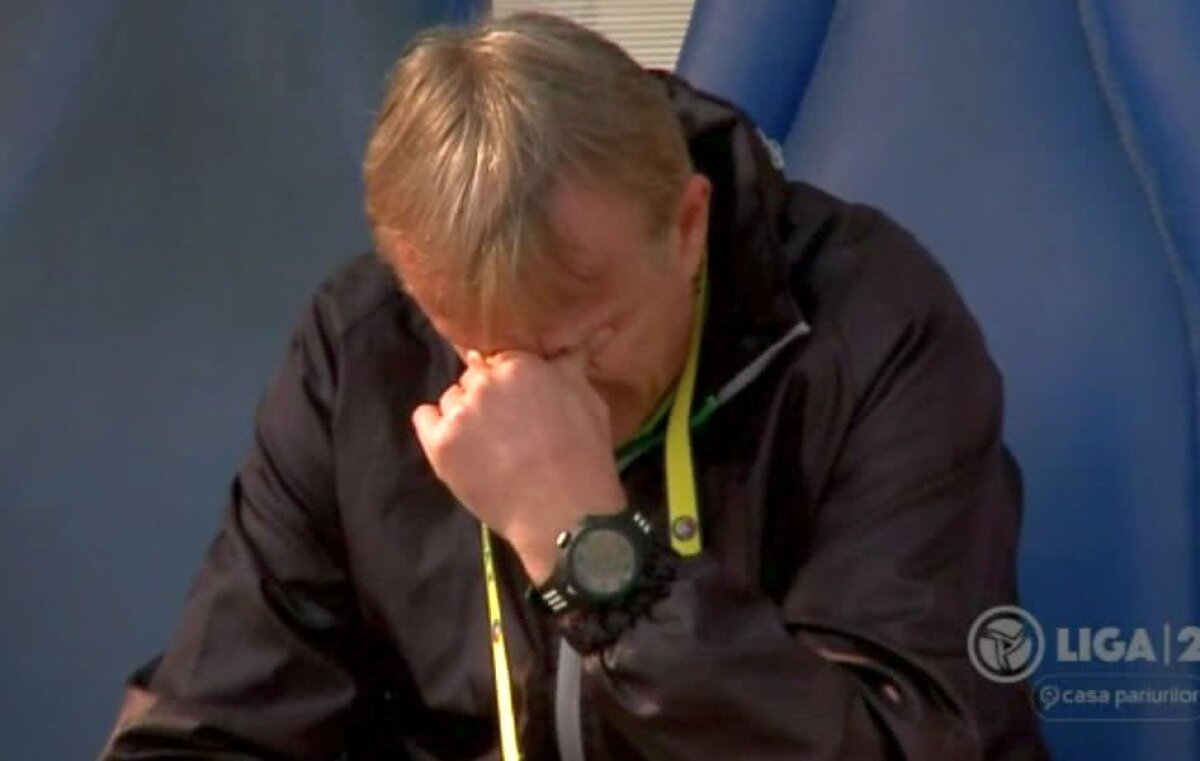 VIDEO Imagini zguduitoare în direct de la Farul - FC Argeș: Emil Săndoi, devastat pe bancă