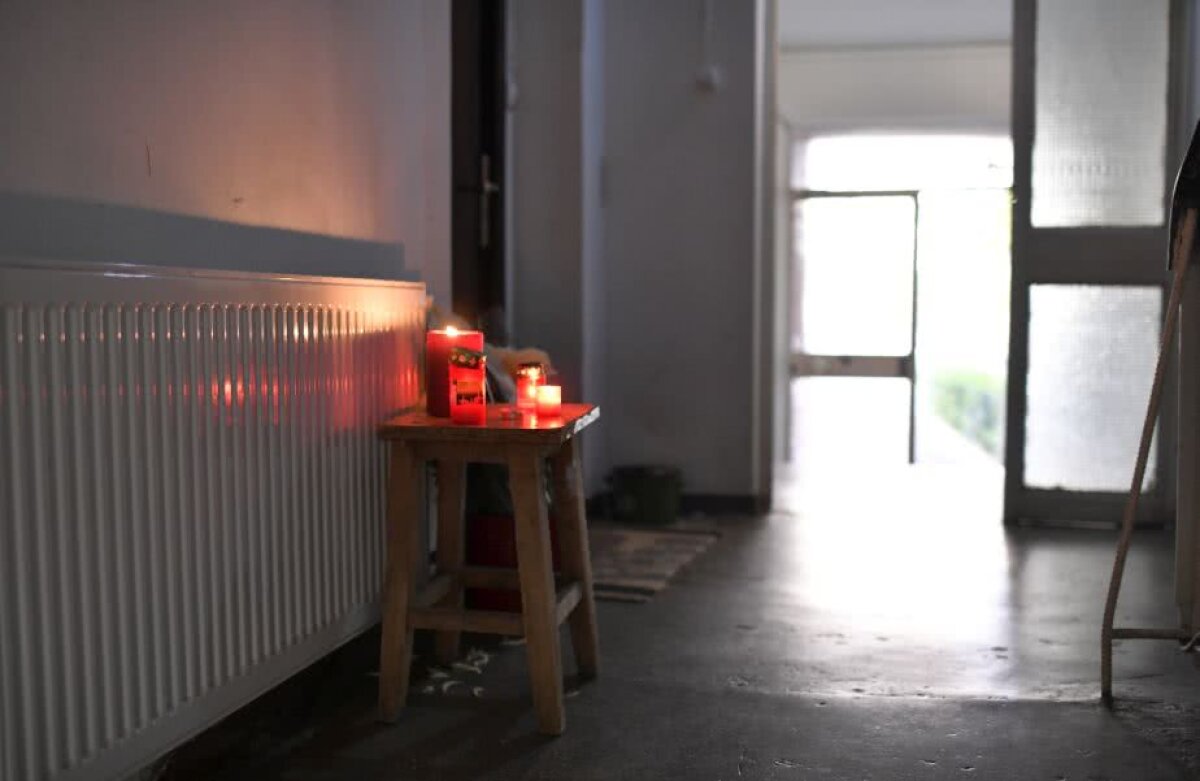 GALERIE FOTO Imagini impresionante din fața stadionului "Ion Oblemenco", devenit loc de pelerinaj