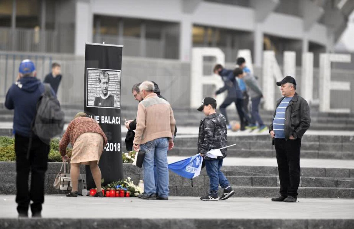 GALERIE FOTO Imagini impresionante din fața stadionului "Ion Oblemenco", devenit loc de pelerinaj