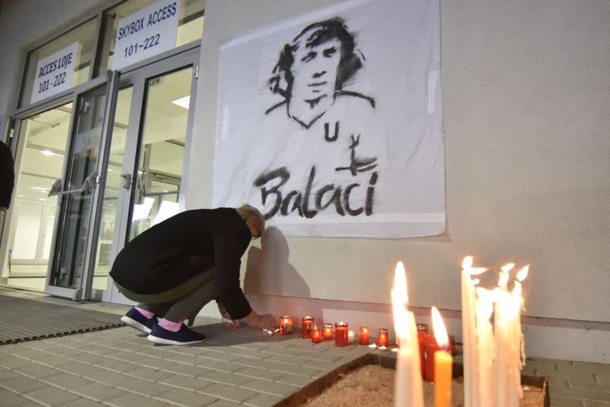 UPDATE FOTO Sicriul cu trupul lui Ilie Balaci a fost depus la stadionul "Ion Oblemenco" » Personalități marcante din lumea fotbalului au adus un ultim omagiu