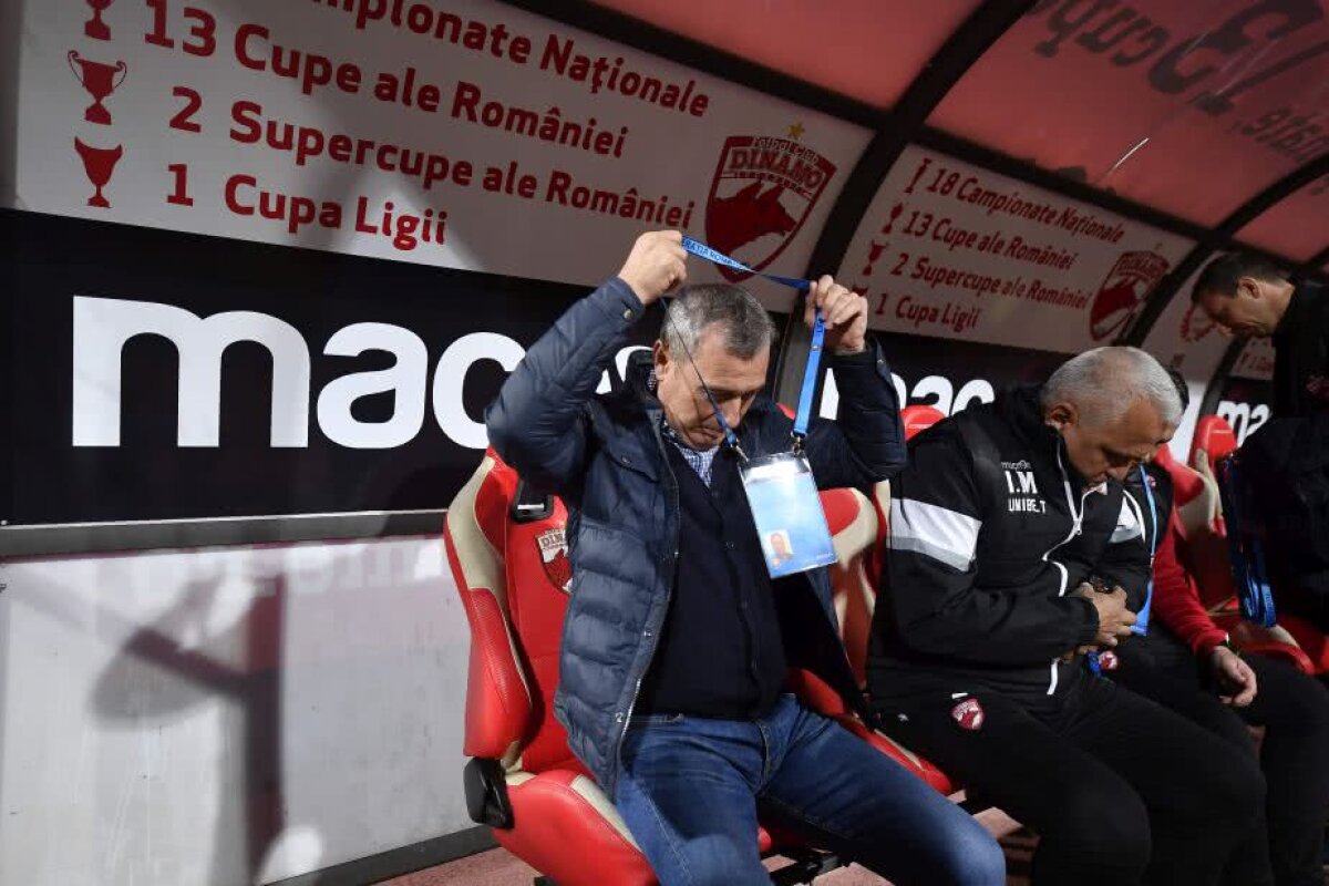 FOTO Mircea Rednic în lacrimi la meciul cu Dunărea Călărași » Gestul superb al fanilor dinamoviști în memoria "Minunii Blonde"