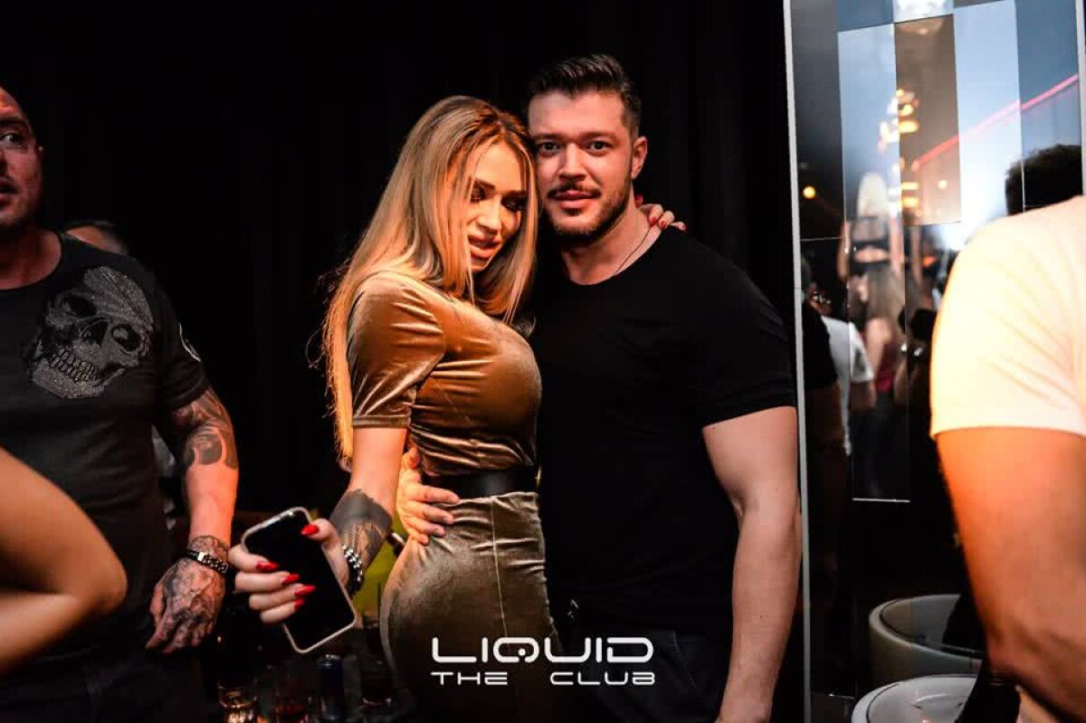 FOTO Și-a găsit o nouă Bianca Drăgușanu!? Victor Slav surprins în ipostaze tandre cu o blondă leită Biancăi