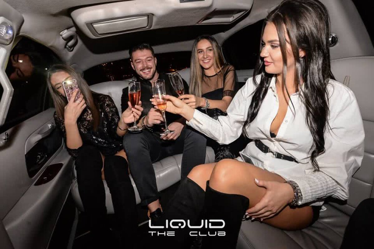 FOTO Și-a găsit o nouă Bianca Drăgușanu!? Victor Slav surprins în ipostaze tandre cu o blondă leită Biancăi