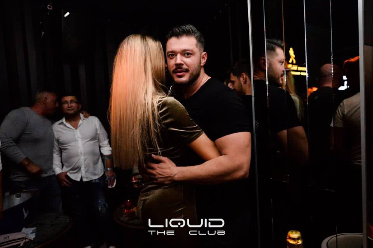 FOTO Și-a găsit o nouă Bianca Drăgușanu!? Victor Slav surprins în ipostaze tandre cu o blondă leită Biancăi