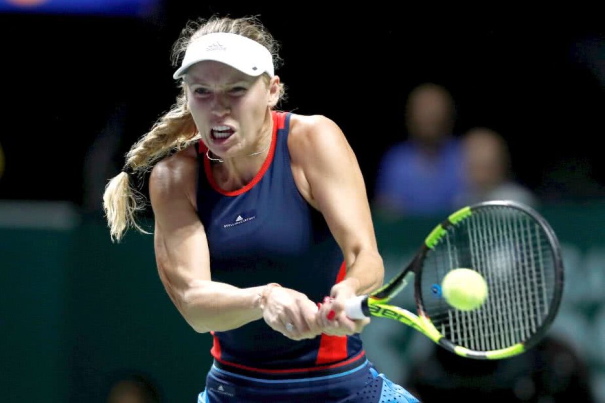 TURNEUL CAMPIOANELOR // VIDEO + FOTO Caroline Wozniacki, OUT de la Singapore! Cum arată acum lupta pentru locul 1 WTA + cine sunt primele două semifinaliste 