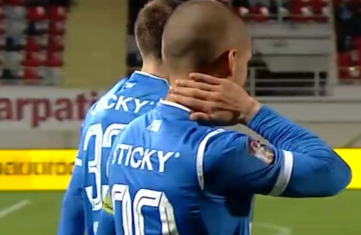 GALERIE FOTO Celebrare tristă » Mitriță a marcat primul gol după ce și-a tatuat vorbele lui Ilie Balaci pe ceafă, apoi i-a dedicat reușita "Minunii Blonde"