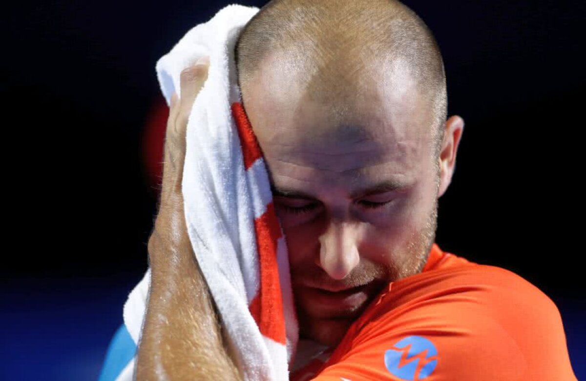 VIDEO+FOTO Victorie uluitoare pentru Marius Copil în fața lui Alexander Zverev » S-a calificat în FINALĂ la Basel, unde va juca împotriva lui Federer!