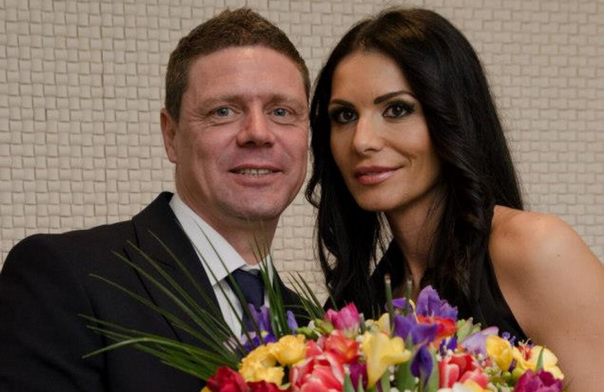 FOTO Divorțurile Generației de Aur » 8 din cei 14 "tricolori" care au jucat cu Columbia la CM '94 s-au separat de soții. Ultimul și-a oficializat despărțirea anul acesta