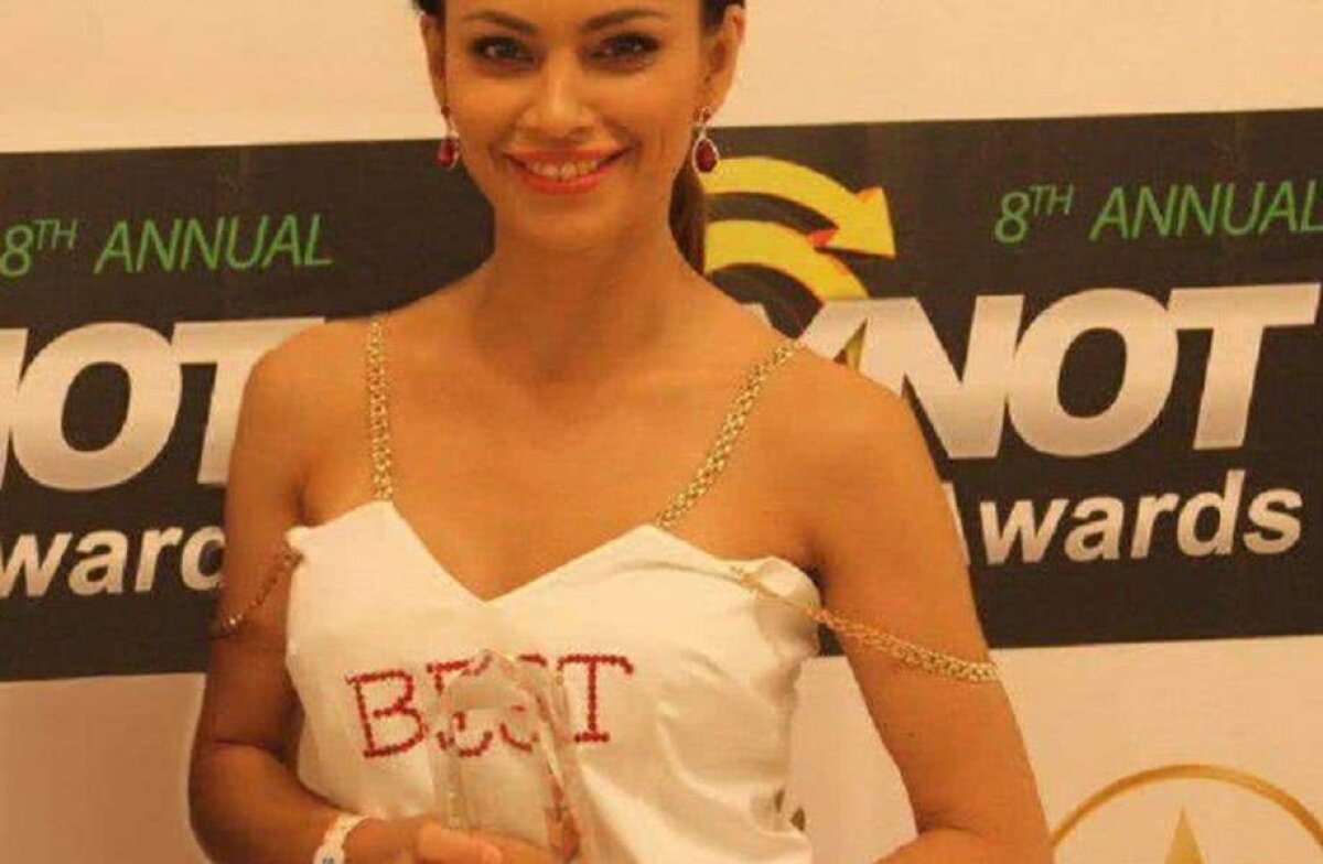 FOTO Fosta nevastă a lui Kamara a câștigat un festival internațional de VIDEOCHAT!