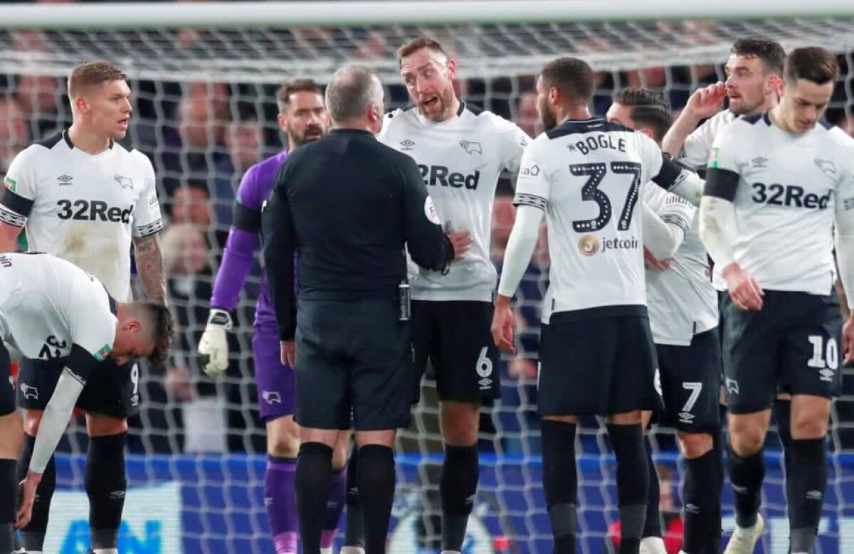 VIDEO Eliminat de VAR » Învins la revenirea pe Stamford Bridge, Lampard reclamă arbitrajul cu Chelsea: "Faza s-a petrecut în fața asistentului"