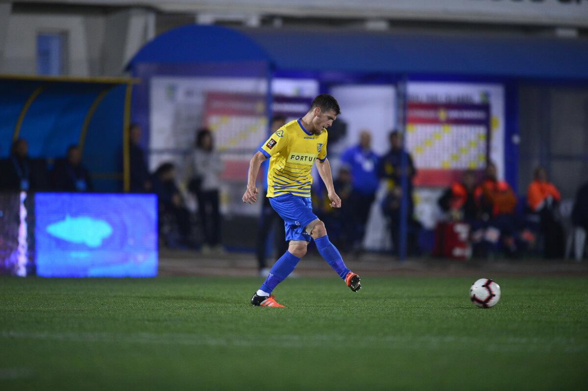 DUNĂREA CĂLĂRAȘI - FCSB 2-1 // FOTO + VIDEO Adio, granzi! FCSB pierde cu Dunărea Călărași și părăsește împreună cu Dinamo Cupa României