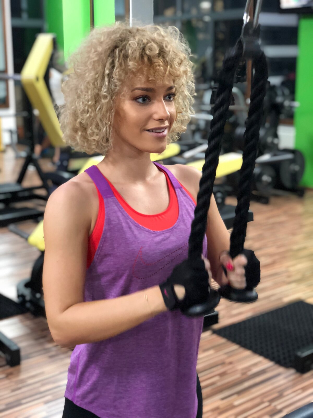 FOTO O artistă româncă și pasiunea ei pentru sport: "Fac wakeboarding, snorkeling și scuba diving!"