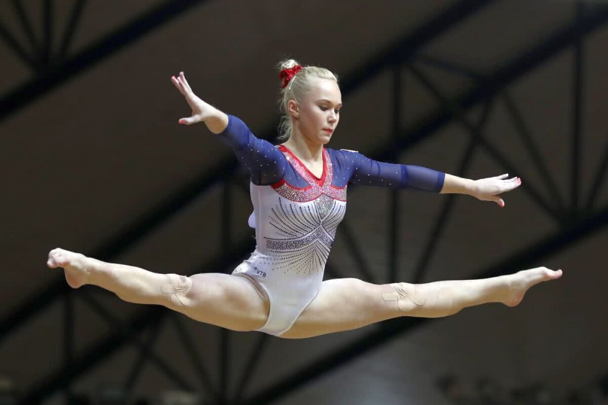 FOTO Ocolul aparatelor în zece zile » Fotografii speciale de la Campionatele Mondiale de gimnastică