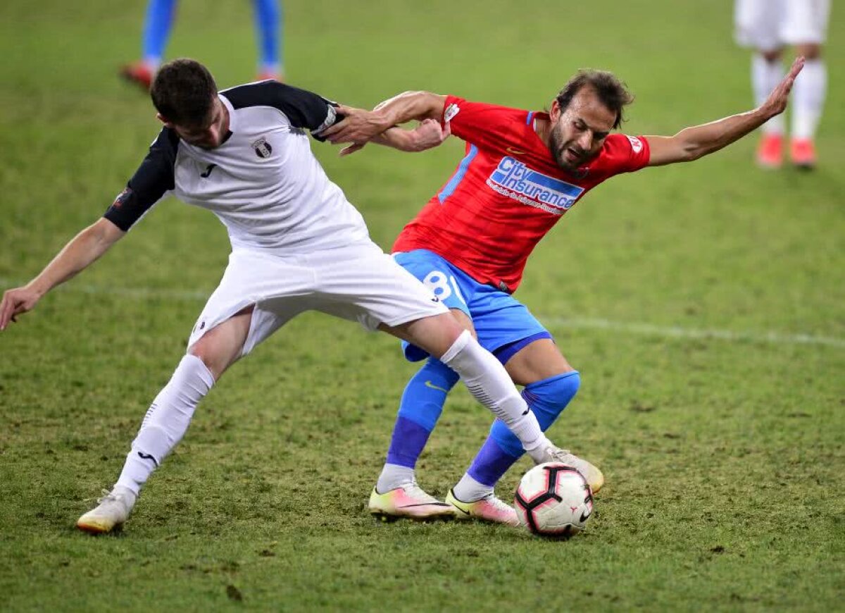 VIDEO+FOTO » Moruțan îl mai ține pe Dică la FCSB! Roș-albaștrii se impun cu Astra, 1-0, și continuă lupta cu CFR Cluj