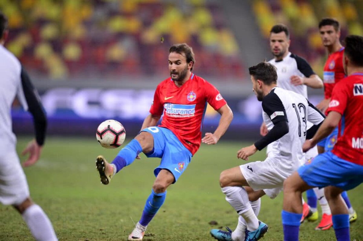 VIDEO+FOTO » Moruțan îl mai ține pe Dică la FCSB! Roș-albaștrii se impun cu Astra, 1-0, și continuă lupta cu CFR Cluj