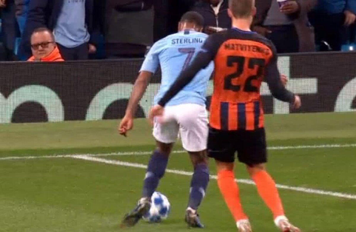 VIDEO + FOTO Penalty incredibil primit de City cu Șahtior! Lui Guardiola nu i-a venit să creadă » Ce semn a făcut antrenorul către jucătorii săi