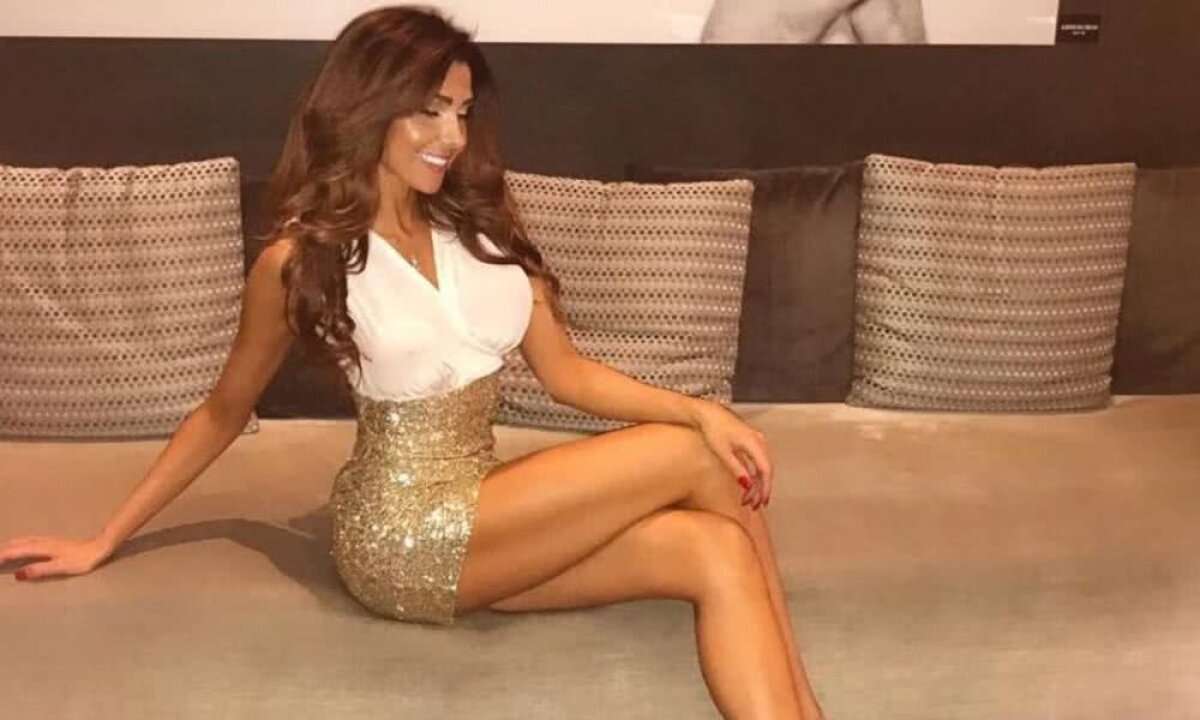 GALERIE FOTO Una dintre cele mai sexy fane ale lui Ronaldo din Italia: "E un model de frumusețe"