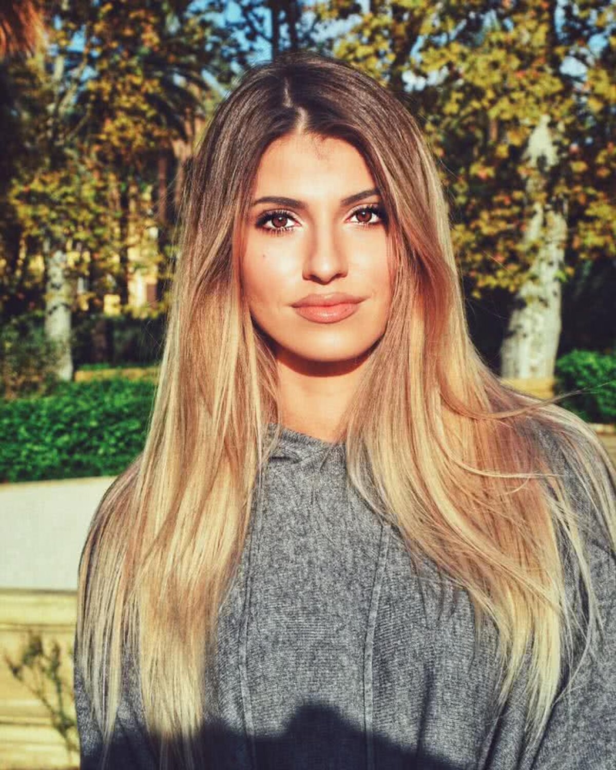 GALERIE FOTO Apariție WOW! Ea e Bianca, noua senzație a industriei muzicale românești! Merge la sală și e îndrăgostită de echitație