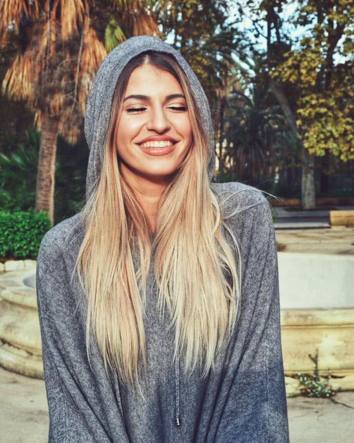 GALERIE FOTO Apariție WOW! Ea e Bianca, noua senzație a industriei muzicale românești! Merge la sală și e îndrăgostită de echitație