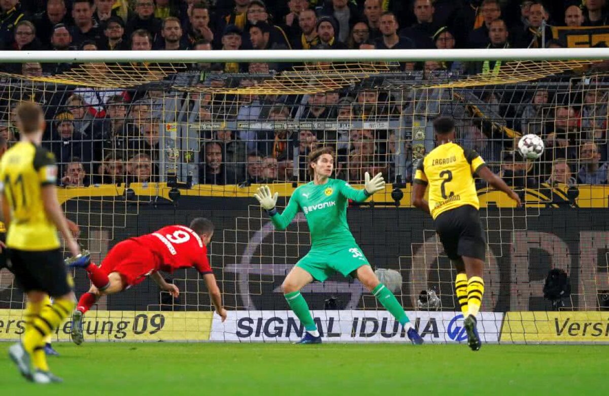 BORUSSIA DORTMUND - BAYERN MUNCHEN 3-2 // VIDEO + FOTO Borussia câștigă spectaculos cel mai EXPLOZIV derby cu Bayern al ultimilor ani și se distanțează la 7 puncte!