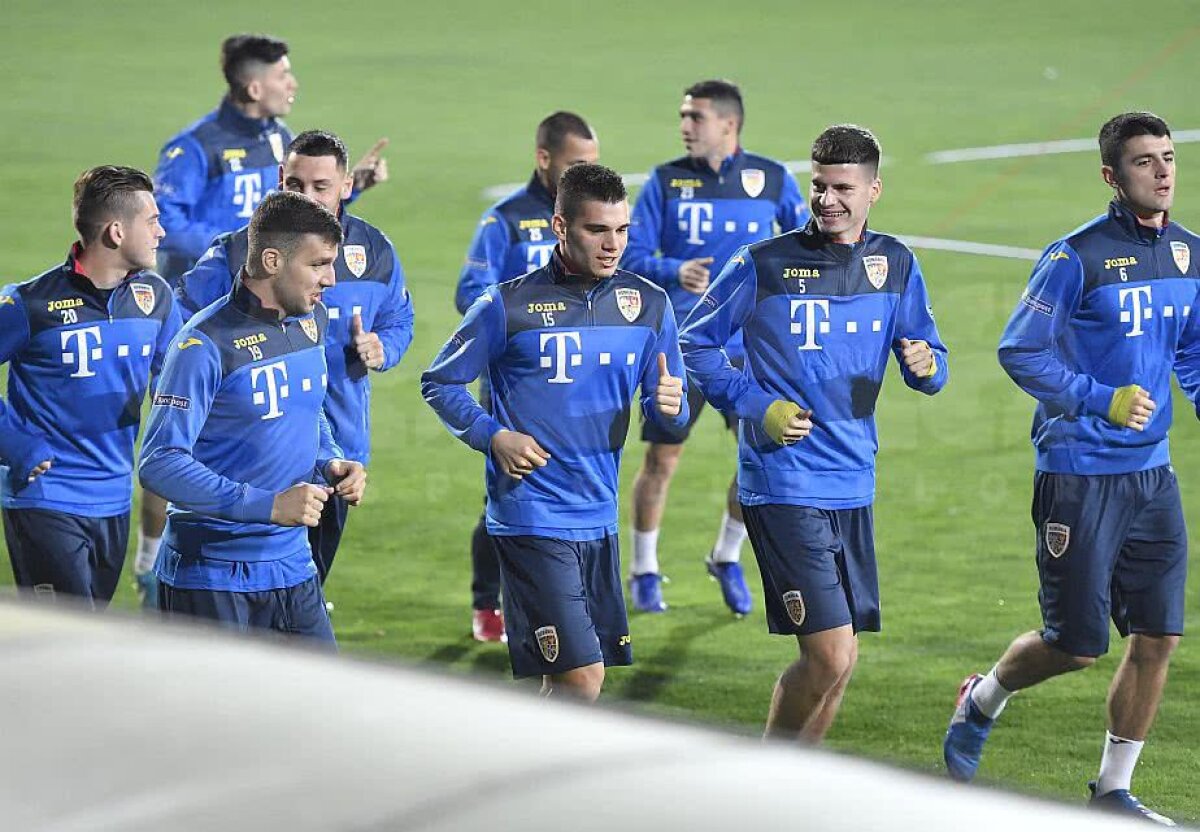 VIDEO + GALERIE FOTO Moment istoric pentru România: avem primele poze cu Ianis Hagi la naționala mare » Ce număr va purta + ce musafiri nepoftiți a avut Contra