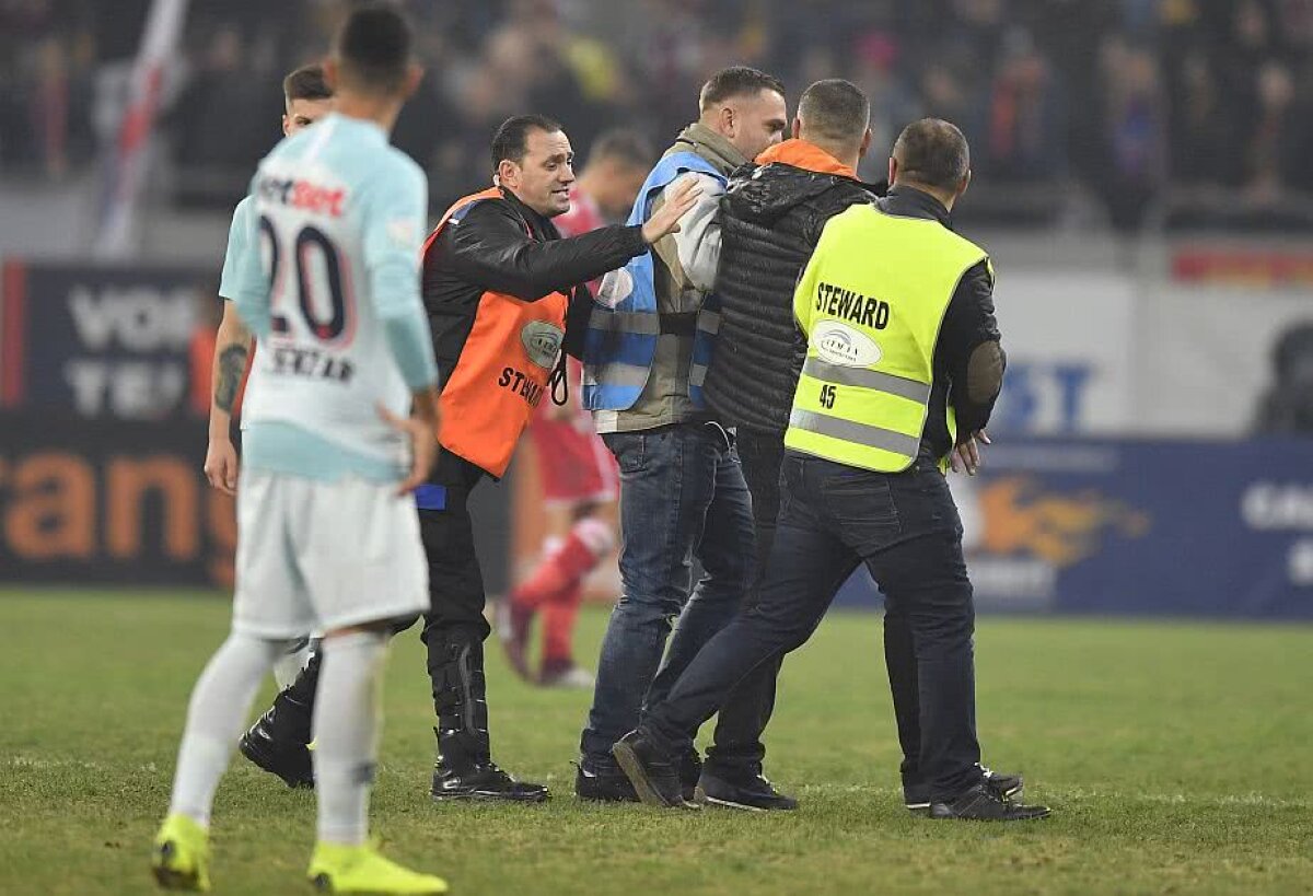 VIDEO+FOTO Dinamo și FCSB au remizat în cel de-al 174-lea derby! "Câinii" au jucat cu un om în plus aproape o repriză