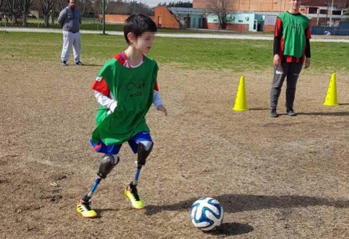 FOTO Povestea care l-a emoționat pe Griezmann » Puștiul argentinian rămas fără picioare și mâna dreaptă a trăit o zi de neuitat la Atlético