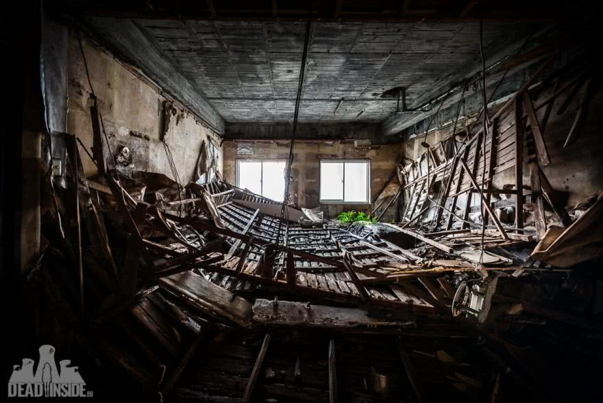 FOTO Imagini FABULOASE din interiorul celui mai mare hotel abandonat