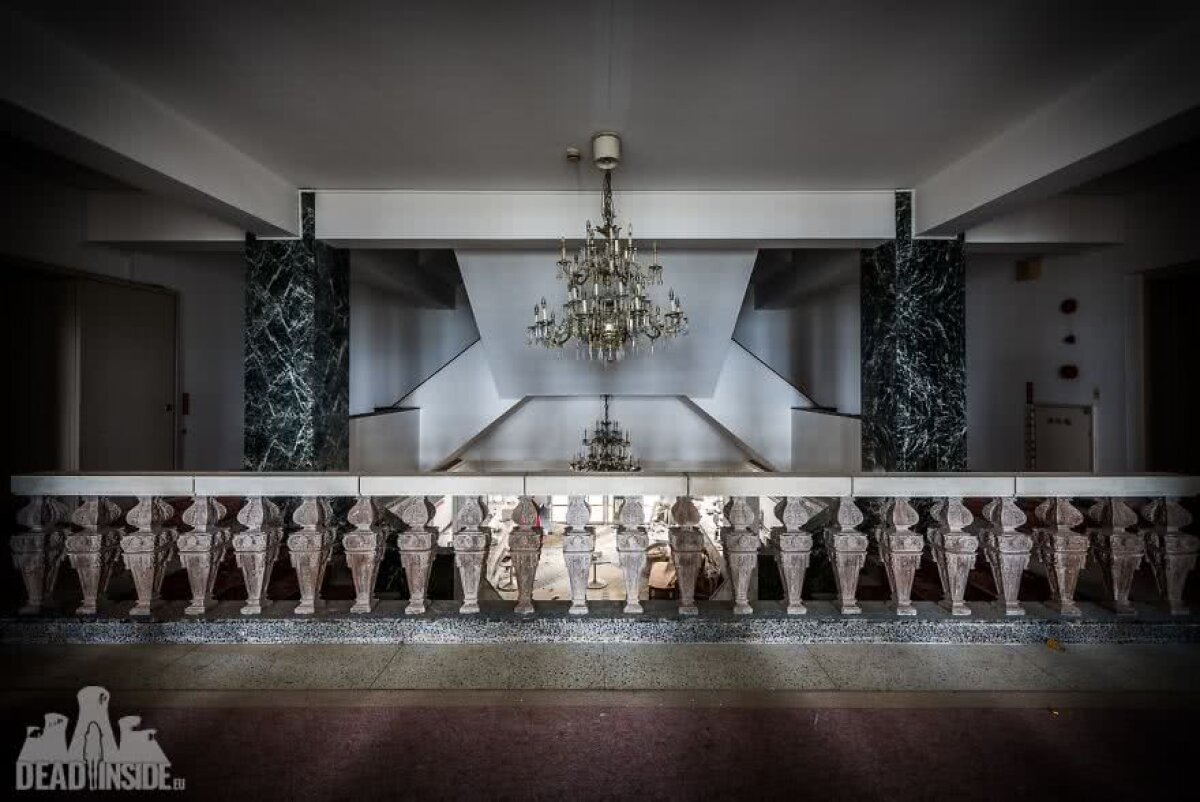 FOTO Imagini FABULOASE din interiorul celui mai mare hotel abandonat
