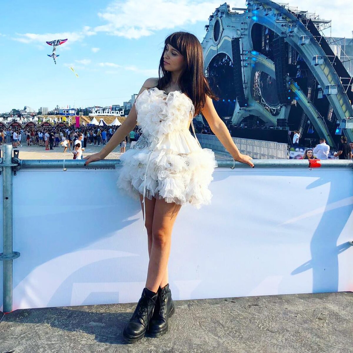 FOTO Irina Rimes, goală pe Instagram! Reacție fantastică a unui fan: ”Te-ai tâmpit?”