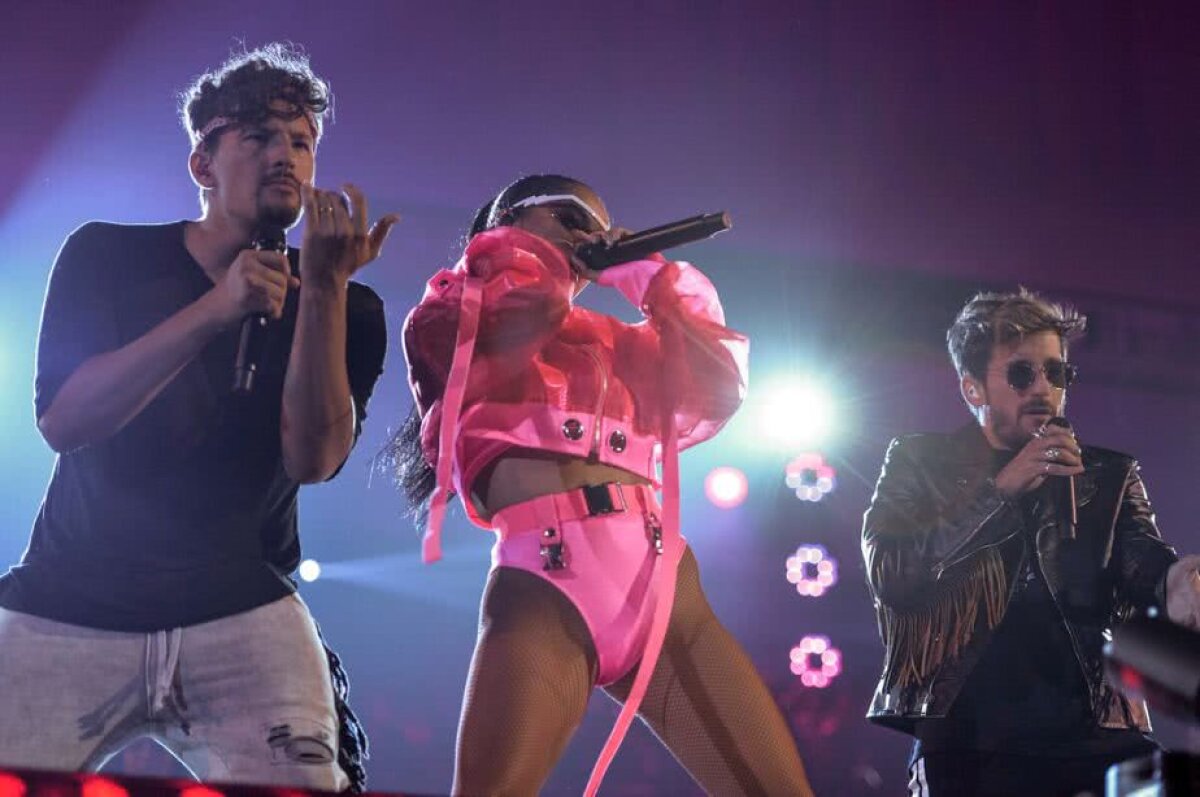 GALERIE FOTO Superhot » Becky G, una dintre cele mai sexy cântărețe, se iubește cu un fotbalist! 