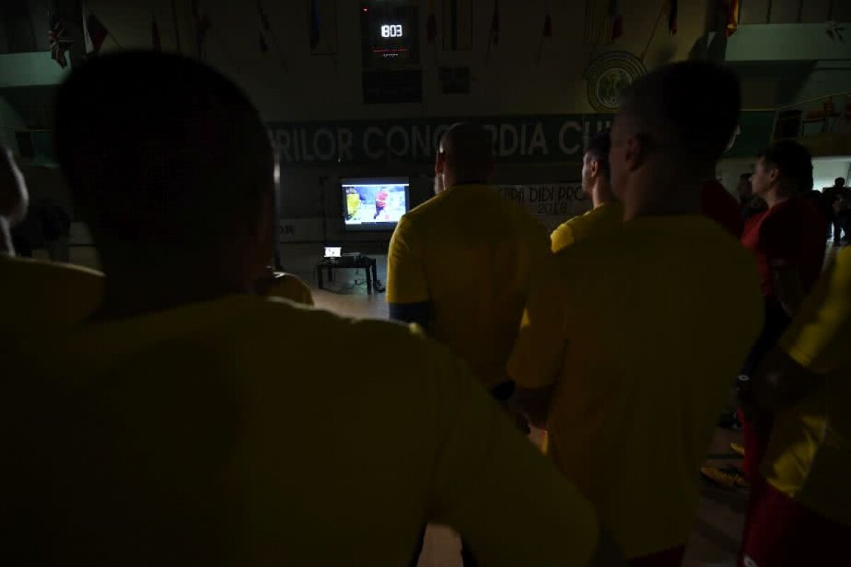 VIDEO + FOTO Meci demonstrativ în memoria lui Didi Prodan » Steaua vs legendele României cu Lăcătuș, Prunea, Pancu sau Lupescu pe teren